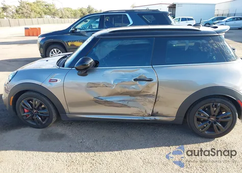 2020 Mini Hardtop John Cooper Works из США, поврежденный, VIN WMWXR9C08L2L37753